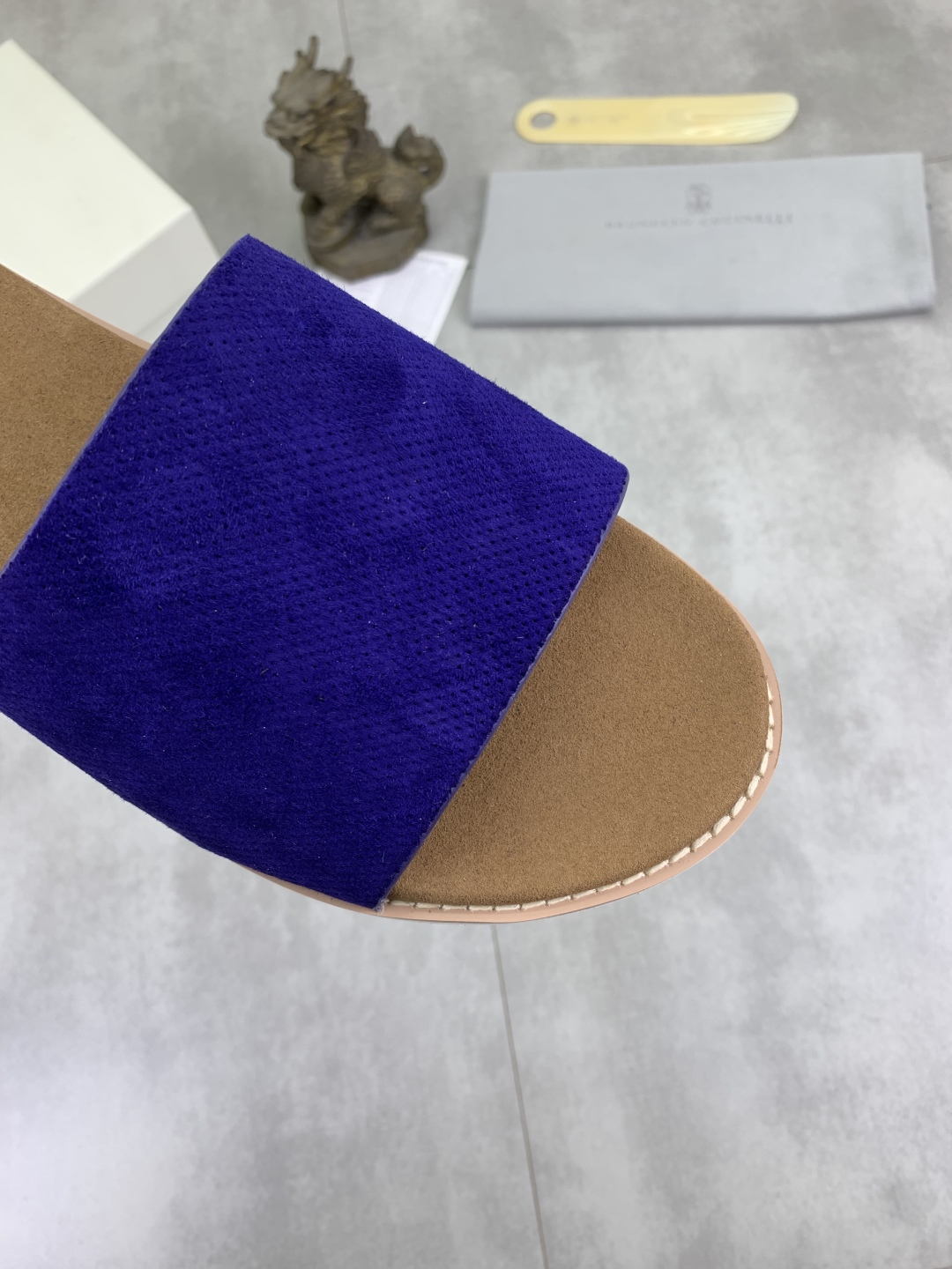Precio de fábrica P170Brunello Cucinelli BC New Suede Slippers, 25ss Nueva colección Esta zapatilla 