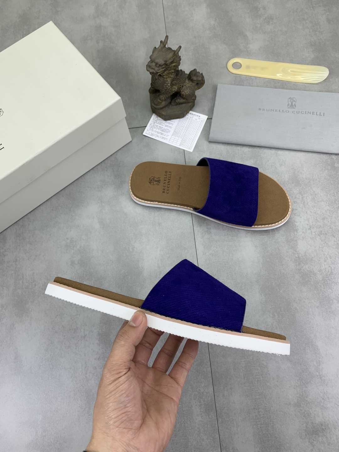 Precio de fábrica P170Brunello Cucinelli BC New Suede Slippers, 25ss Nueva colección Esta zapatilla 