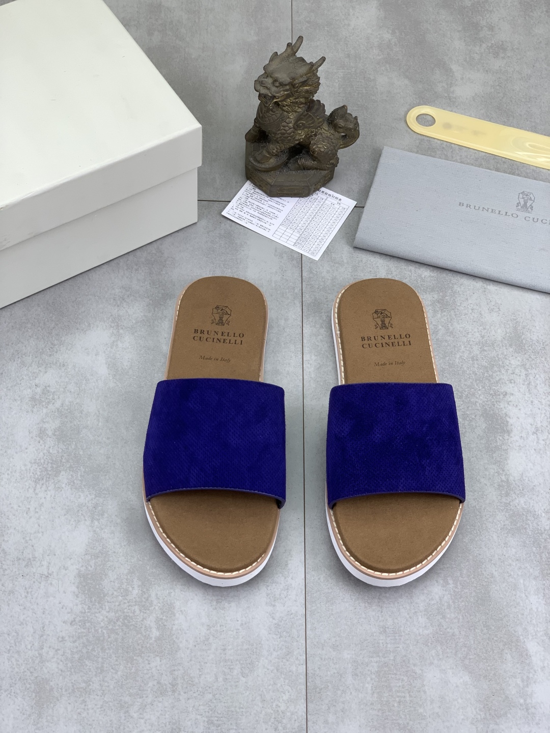 Precio de fábrica P170Brunello Cucinelli BC New Suede Slippers, 25ss Nueva colección Esta zapatilla 