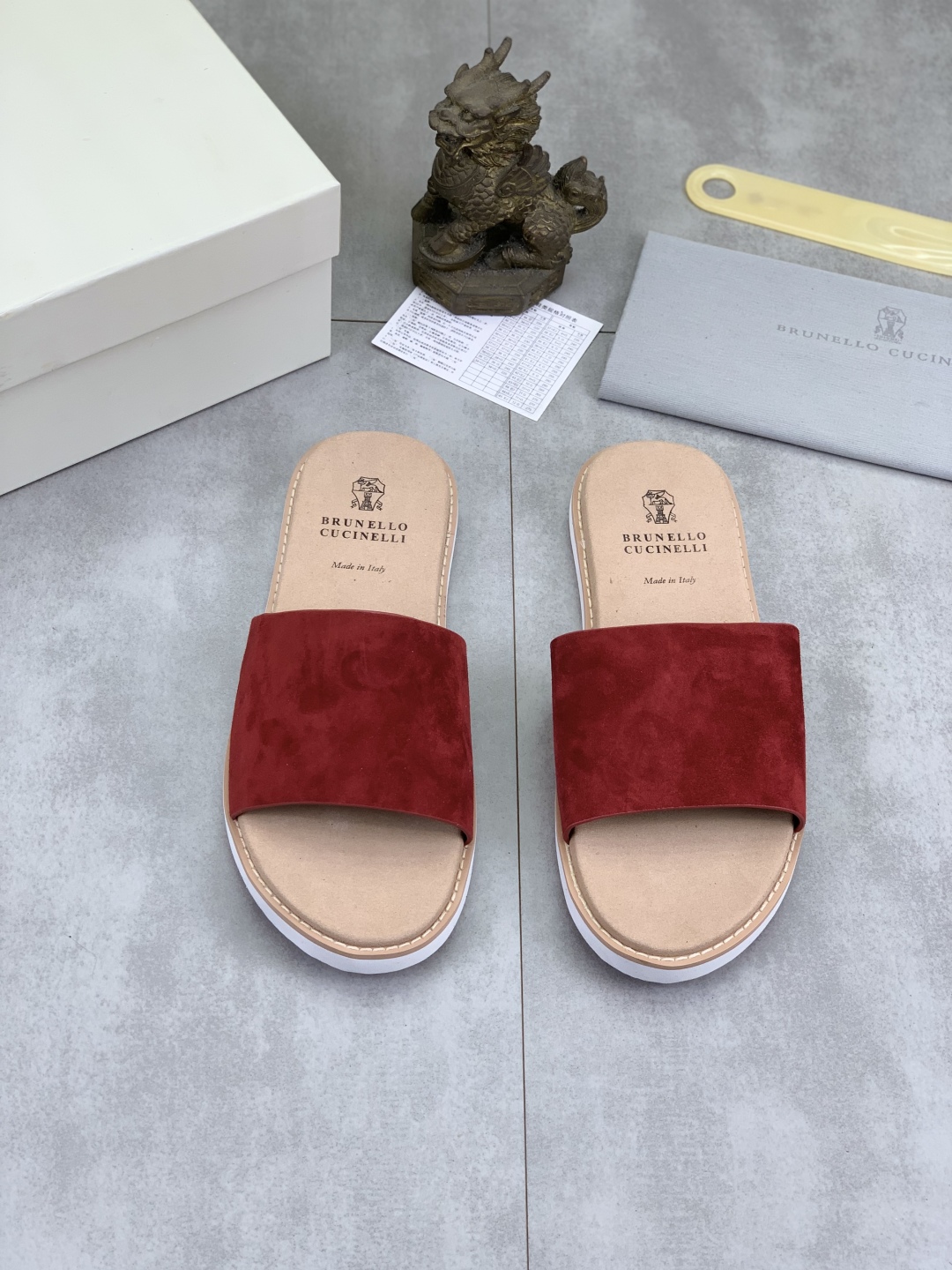 Precio de fábrica P170 Brunello Cucinelli BC Nuevas zapatillas de ante, 25ss Nueva colección ¡Esta s