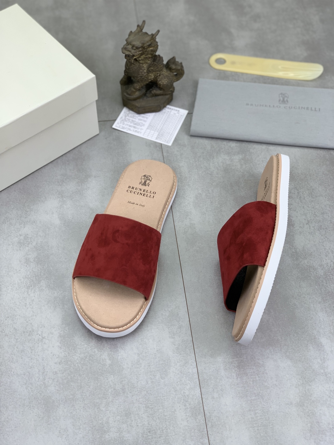 Precio de fábrica P170 Brunello Cucinelli BC Nuevas zapatillas de ante, 25ss Nueva colección ¡Esta s