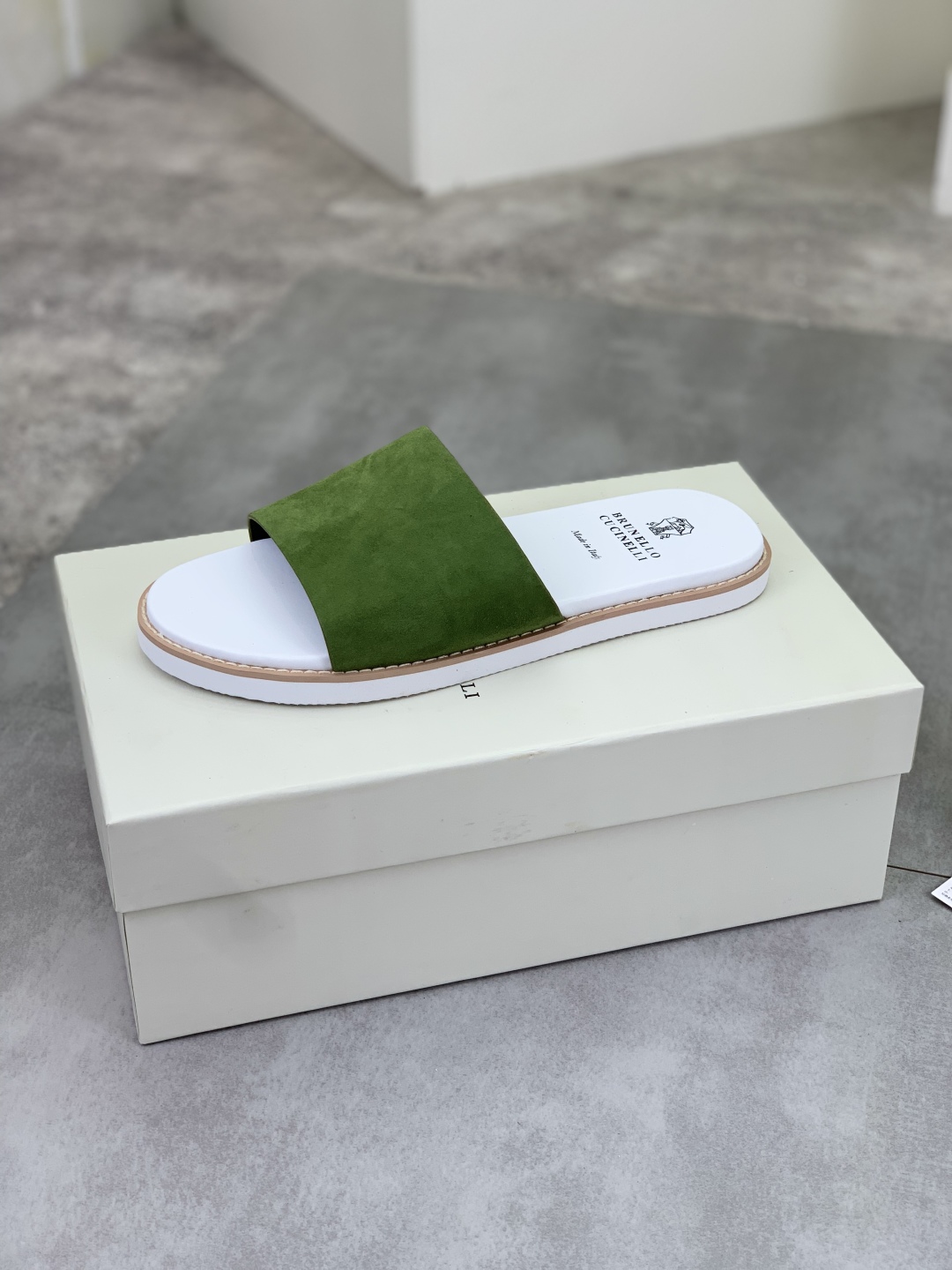 Precio de fábrica P170Brunello Cucinelli BC New Suede Slippers, 25ss Nueva colección Esta zapatilla 