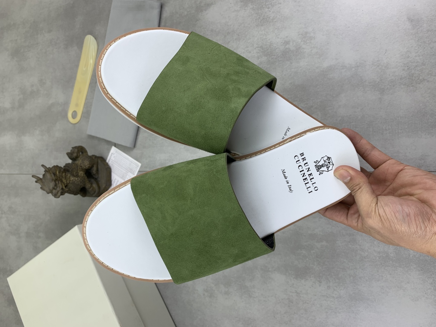Precio de fábrica P170Brunello Cucinelli BC New Suede Slippers, 25ss Nueva colección Esta zapatilla 