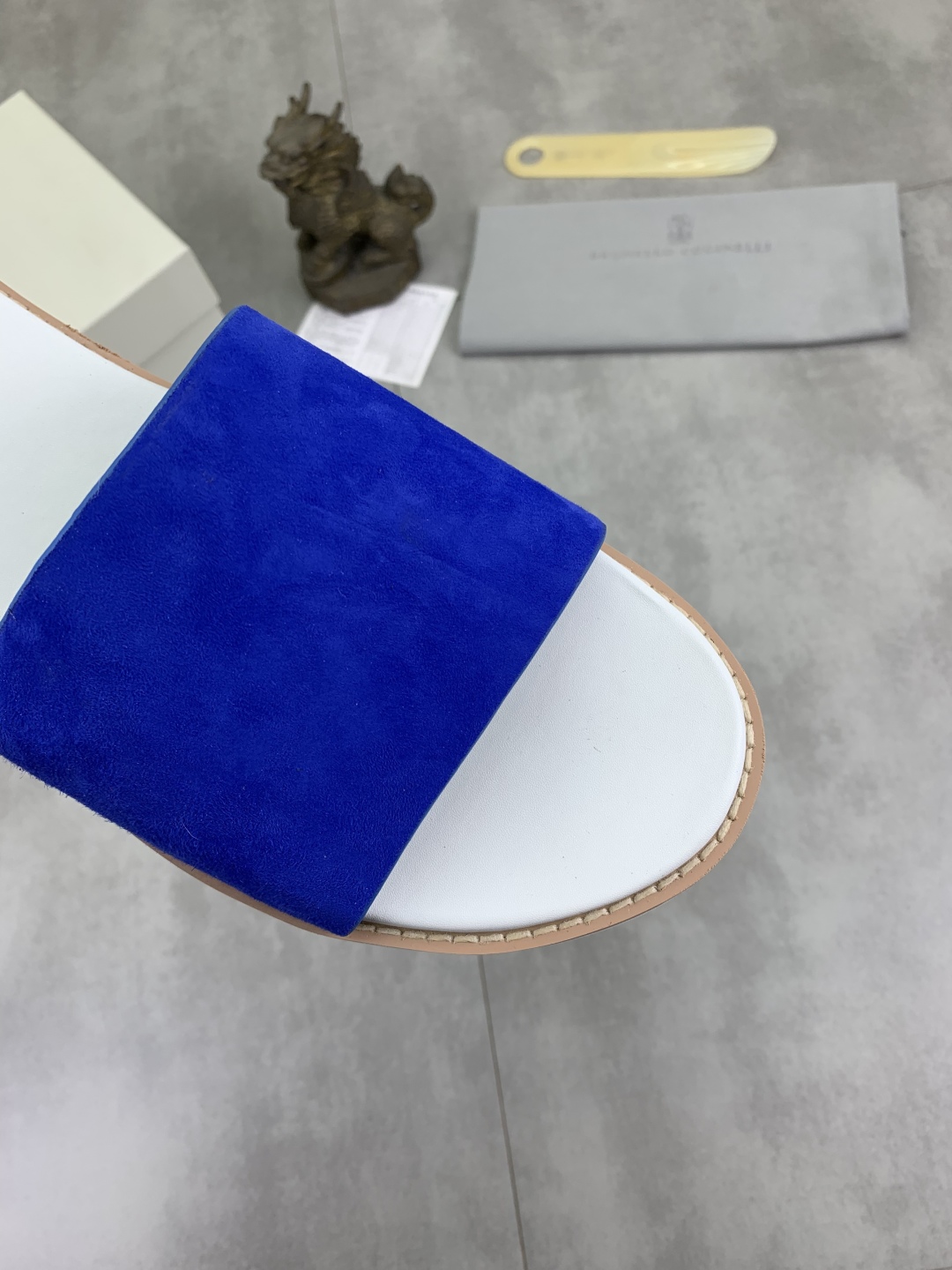 Precio de fábrica P130 Precio real Brunello Cucinelli BC New Suede Slippers, 25ss New Collection ¡Es