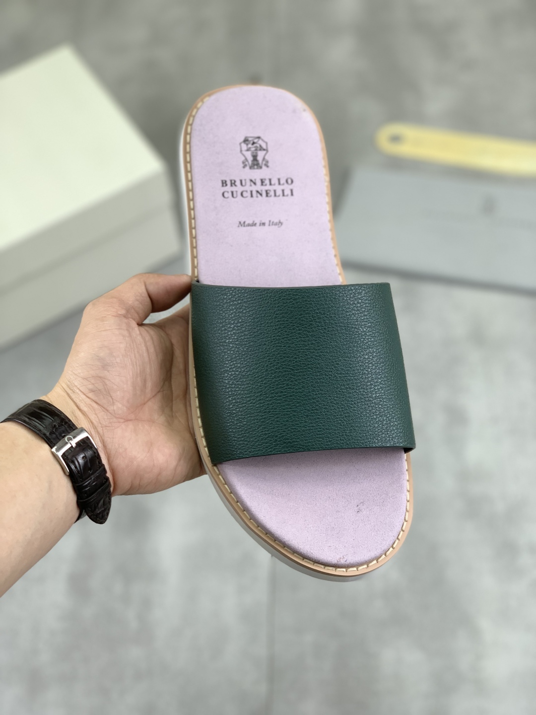 Precio de fábrica P130 Precio real Brunello Cucinelli BC New Suede Slippers, 25ss New Collection ¡Es