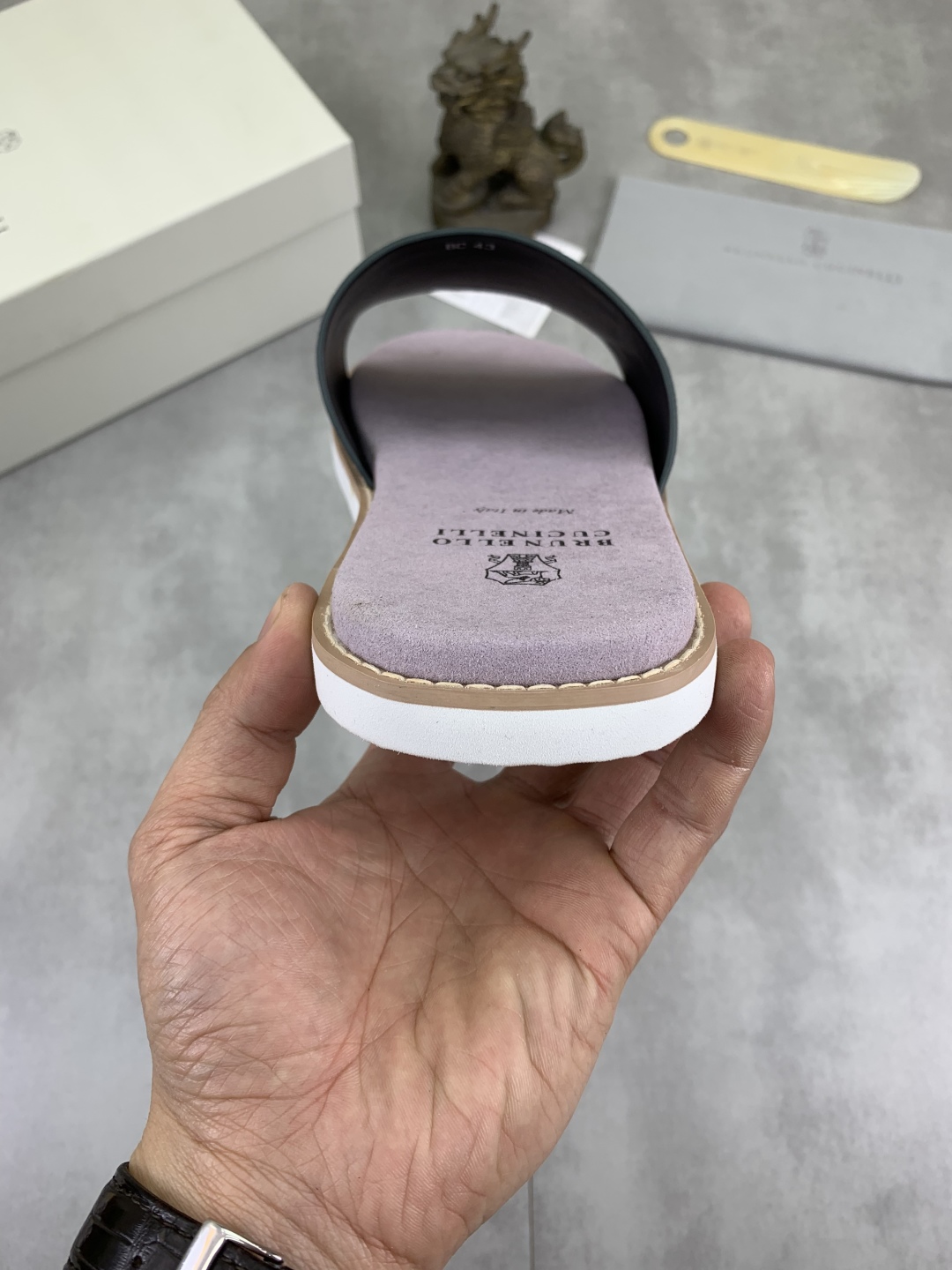 Precio de fábrica P130 Precio real Brunello Cucinelli BC New Suede Slippers, 25ss New Collection ¡Es