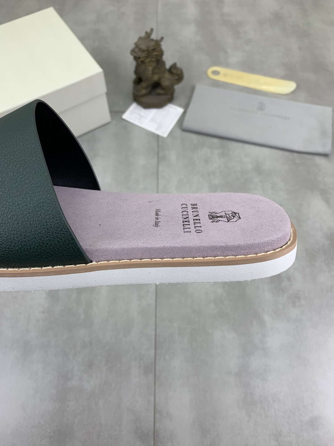 Precio de fábrica P130 Precio real Brunello Cucinelli BC New Suede Slippers, 25ss New Collection ¡Es