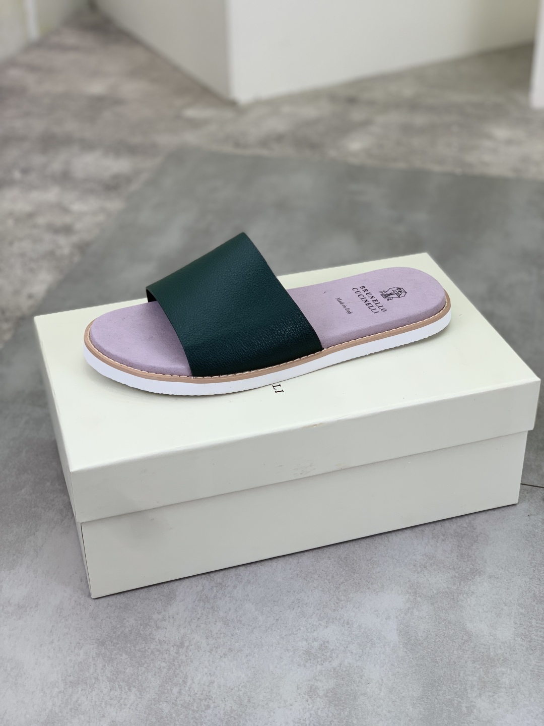 Precio de fábrica P130 Precio real Brunello Cucinelli BC New Suede Slippers, 25ss New Collection ¡Es