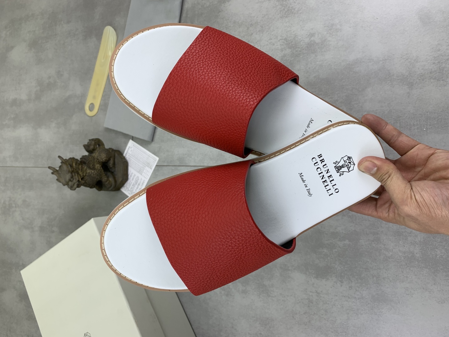 Precio de fábrica P130 Precio real Brunello Cucinelli BC New Suede Slippers, 25ss New Collection ¡Es