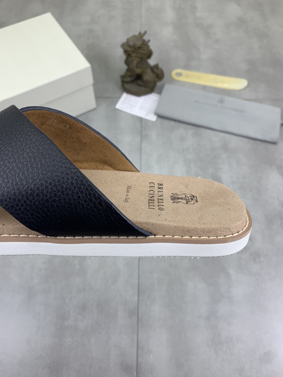 Brunello Cucinelli Leather Cross Strap Sandals - Classic Style, Ultimate Comfort 8 cmp i1742746834522 3634 0 6