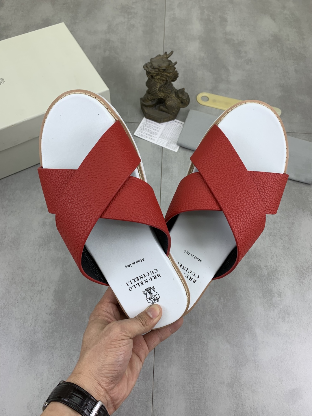 Precio de fábrica P130 Precio real Brunello Cucinelli BC New Suede Slippers, 25ss New Collection ¡Es