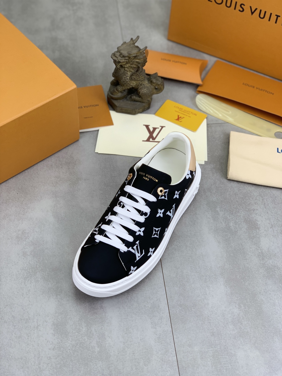 Louis Vuitton Time Out Sneakers: SS25 New Arrival, Classic Thick Sole Shoes 5 cmp i1743268528710 2173 0 3