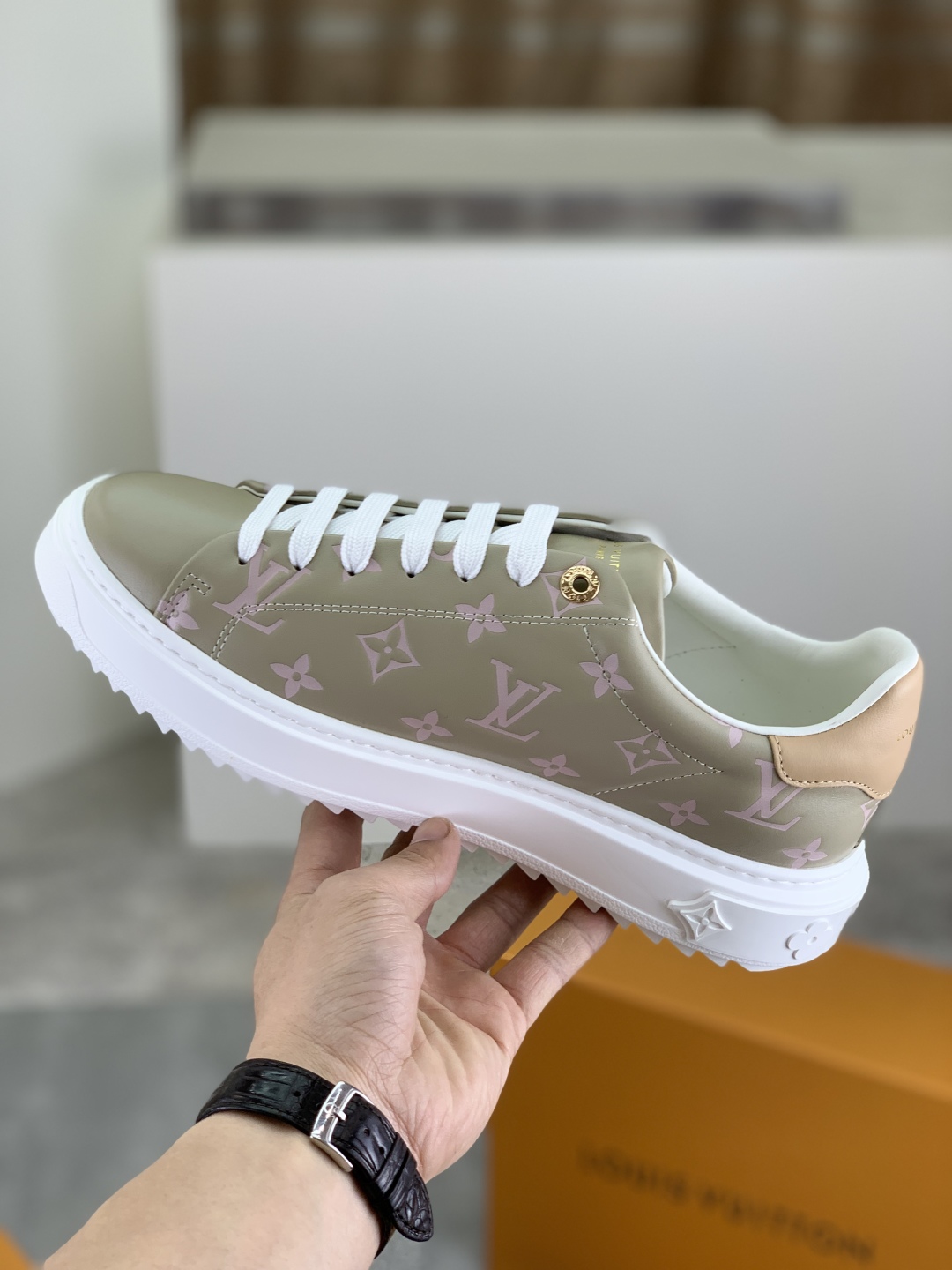 Louis Vuitton Time Out Sneakers SS25 New Arrival Couple Classic Shoes 7 cmp i1743268557416 6049 0 5