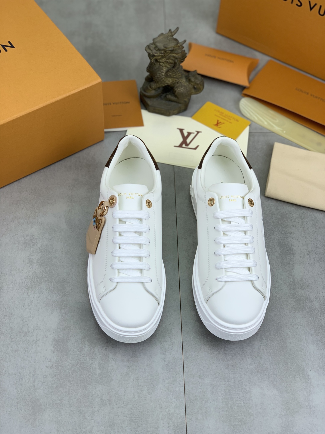 Louis Vuitton Time Out Sneakers White Canvas Monogram Women Shoes 3 cmp i1743268622231 2861 0 1