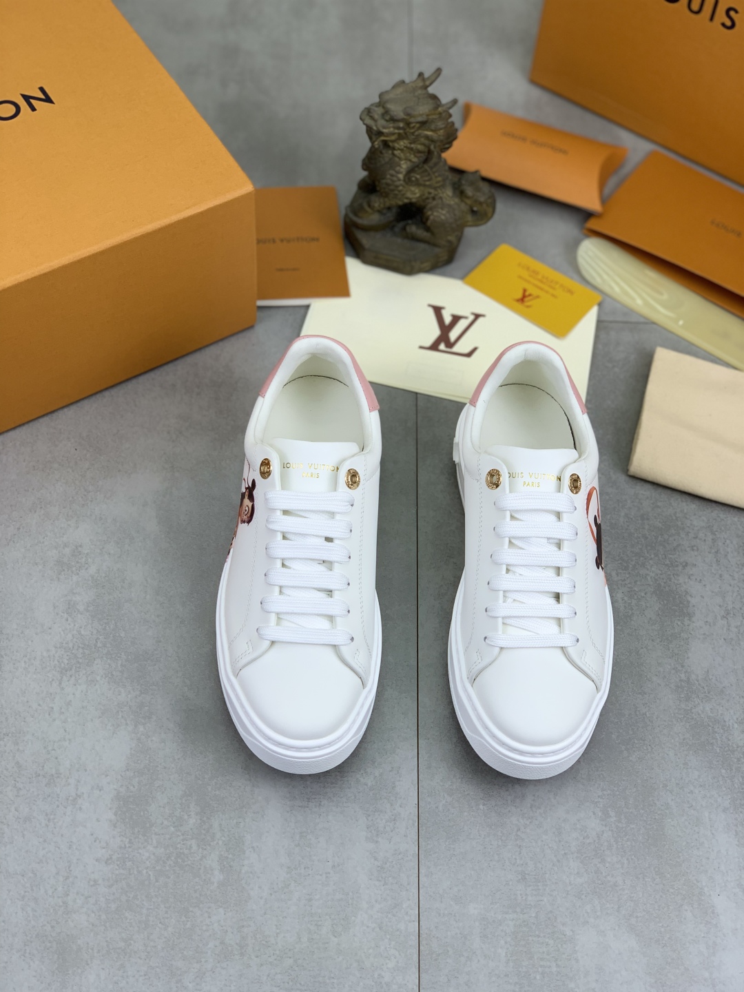 Louis Vuitton Time Out Sneakers Murakami Takashi Edition Women's Size 35-40 3 cmp i1743268634306 4511 0 1