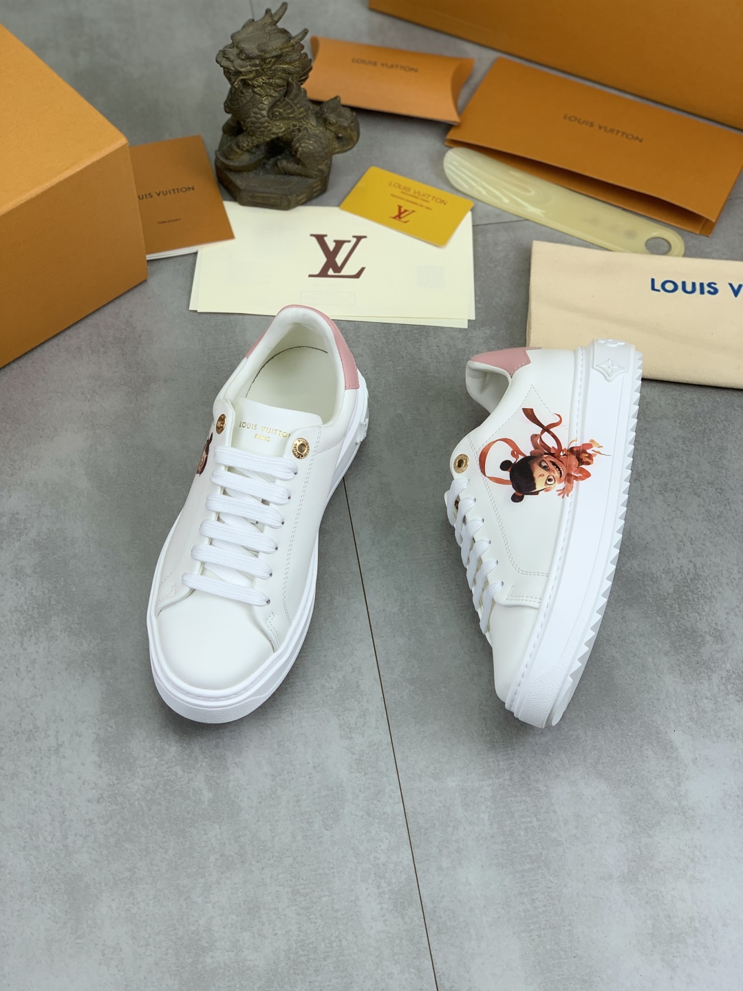 Louis Vuitton Time Out Sneakers Murakami Takashi Edition Women's Size 35-40 6 cmp i1743268640506 8588 0 4
