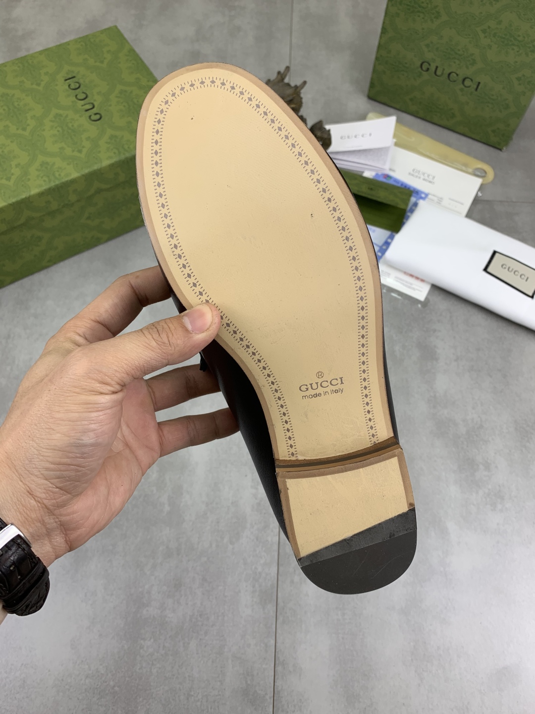 Gucci Men's Black Leather Loafers with Horsebit Detail - Sizes 38-44 10 cmp i1743415839630 4755 0 8
