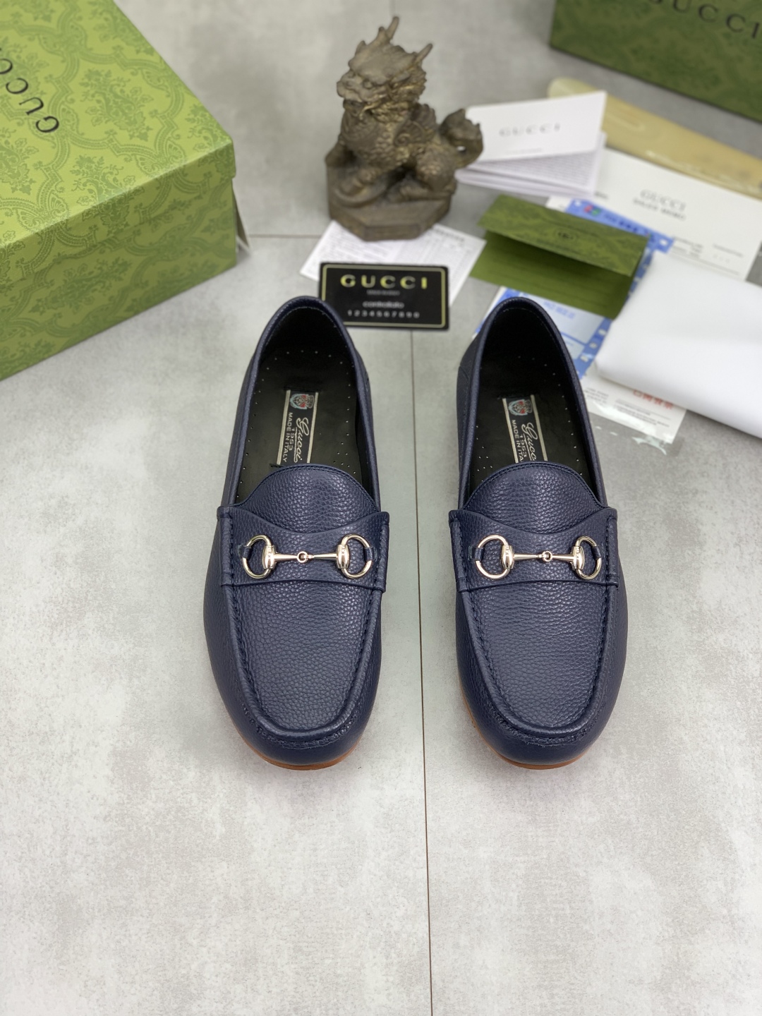 Gucci Men's Leather Loafers with Horsebit Detail - Business Casual Shoes 3 cmp i1743415866071 6780 0 1