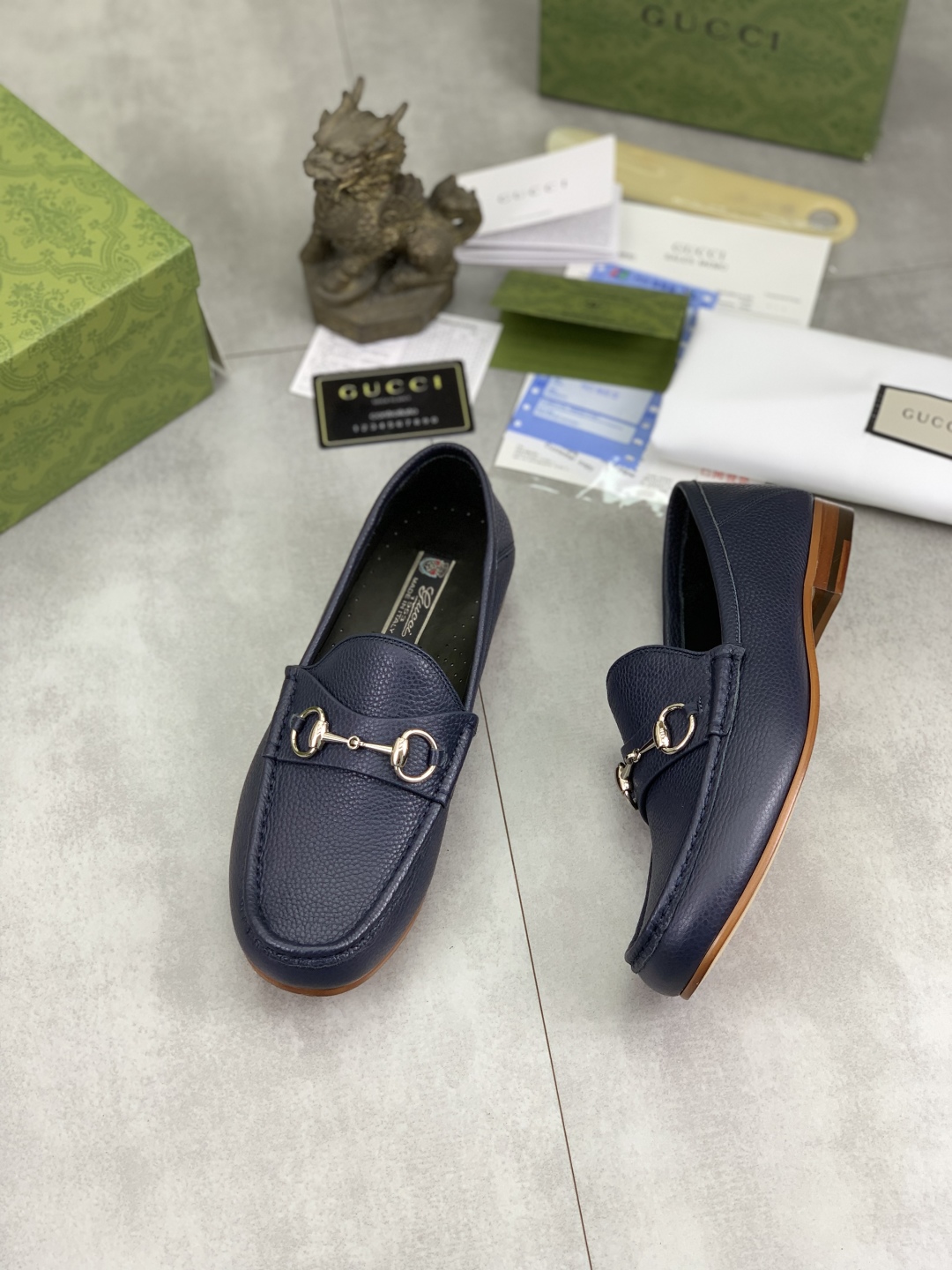Gucci Men's Leather Loafers with Horsebit Detail - Business Casual Shoes 4 cmp i1743415876204 5325 0 2