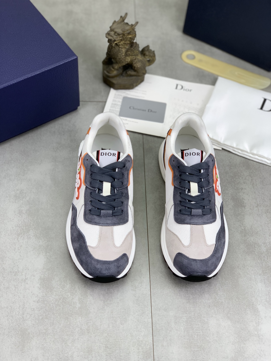 Dior Snake Year Limited Edition Sneakers - Classic Style and Modern Flair 3 cmp i1744557569641 9021 0 1