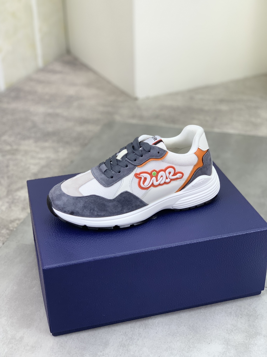 Dior Snake Year Limited Edition Sneakers - Classic Style and Modern Flair 5 cmp i1744557579028 850 0 3