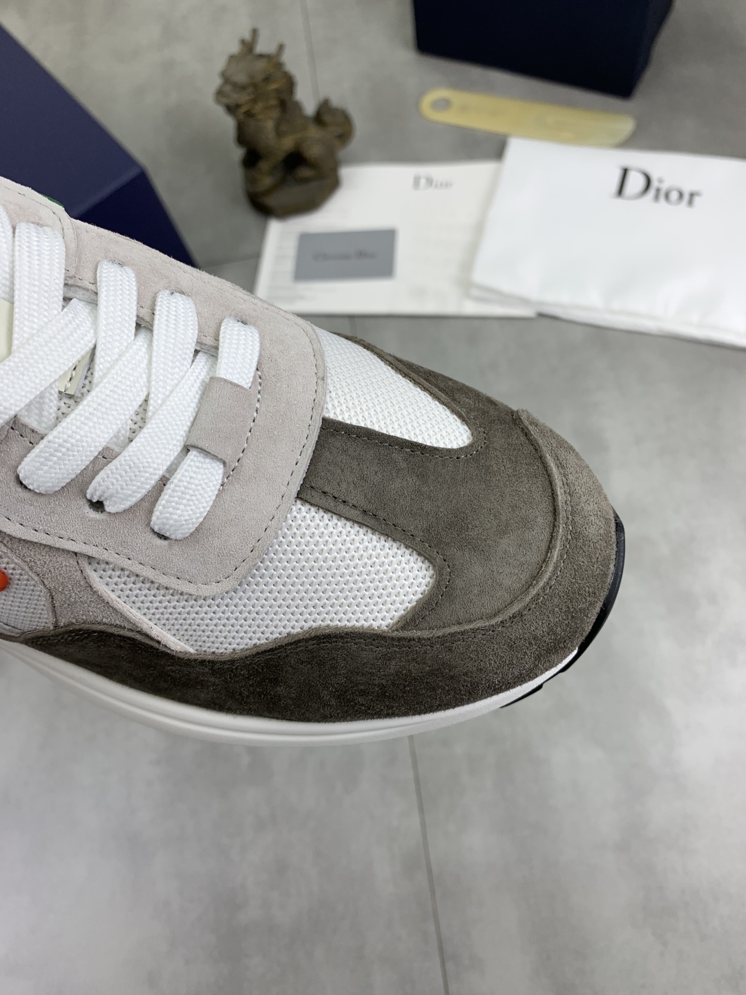 Dior Snake Year Limited Edition Sneakers - Classic Style, New Spark 6 cmp i1744557605785 2131 0 4