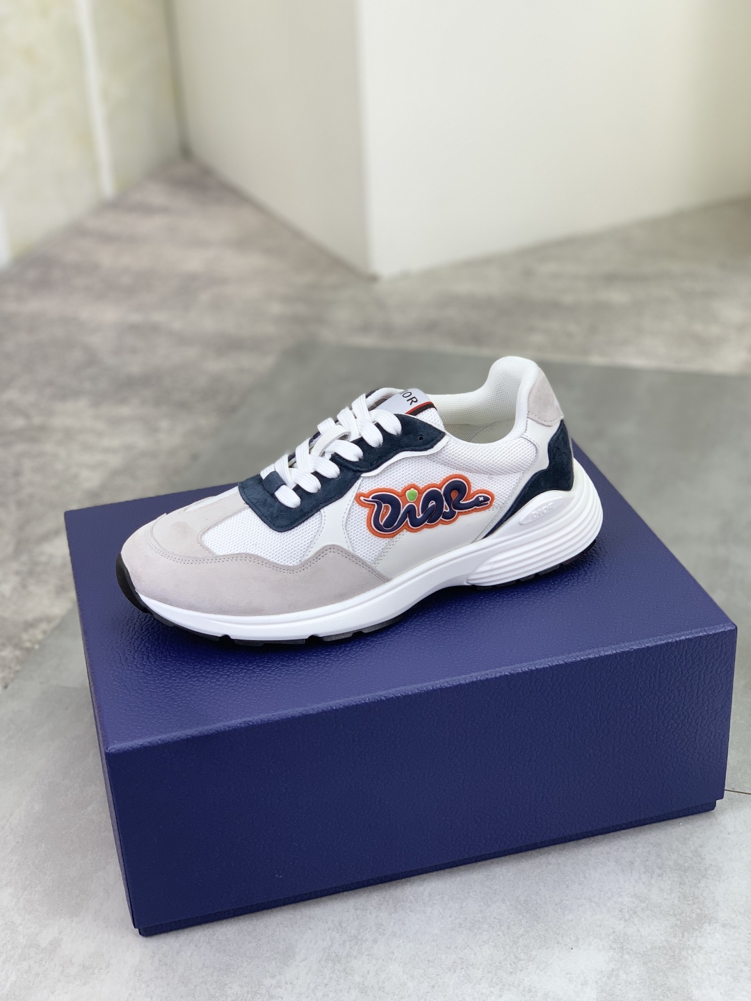 Dior Snake Year Limited Edition Sneakers - Classic Style, Ultimate Comfort 5 cmp i1744557640139 8389 0 3