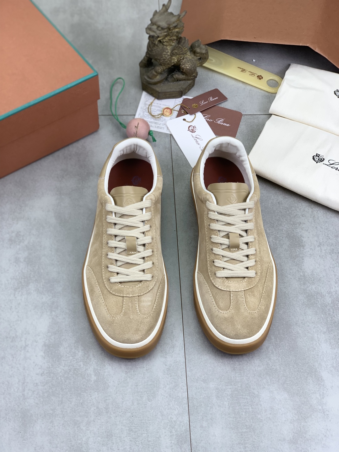 Loro Piana Men's Suede Leather Sneakers - Comfortable & Stylish 3 cmp i1744902938190 7098 0 1