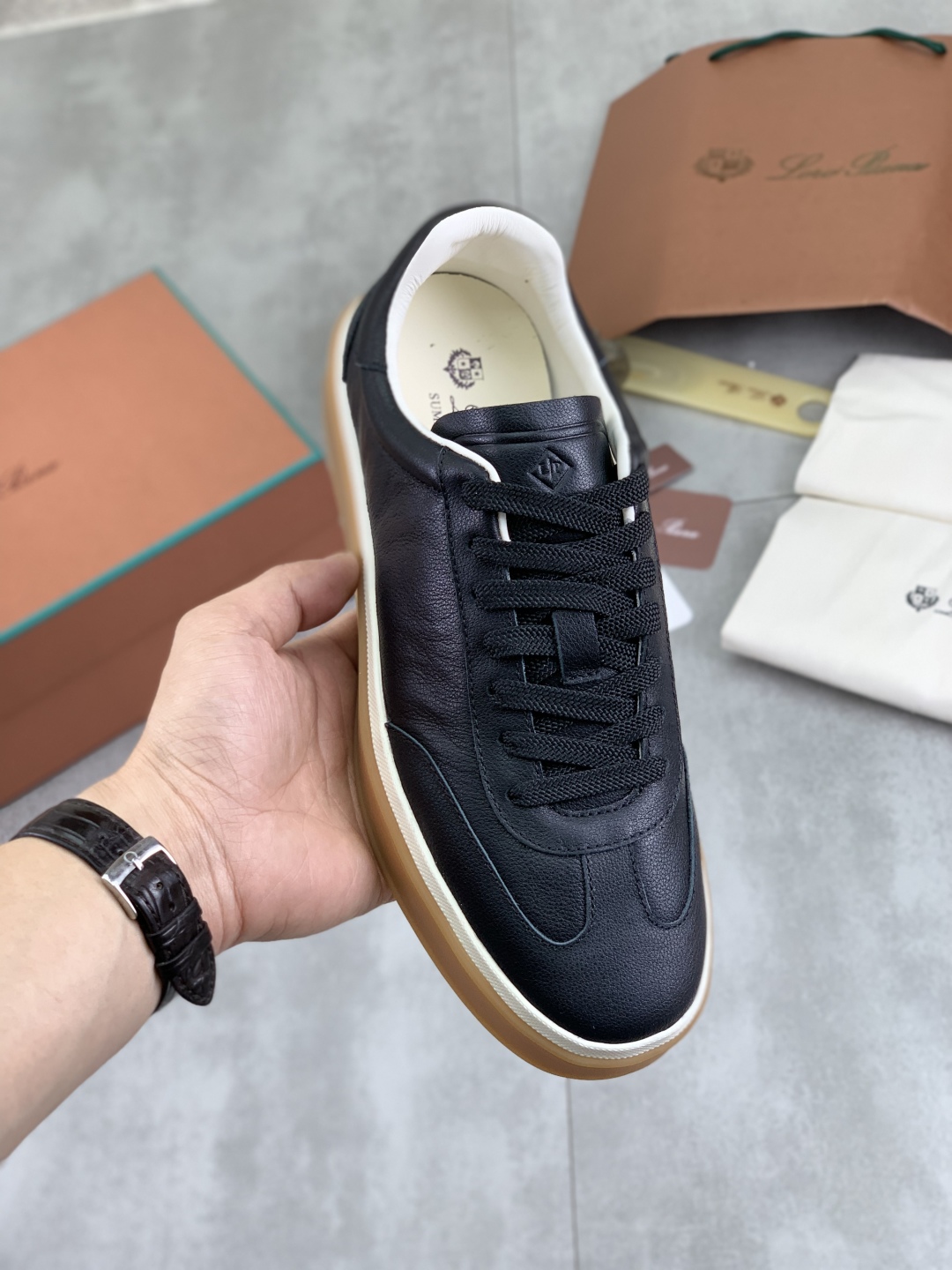 Loro Piana Men's Leather Sneakers - Premium Quality, Comfortable & Stylish 1 Loro Piana Men's Leather Sneakers - Premium Quality, Comfortable & Stylish