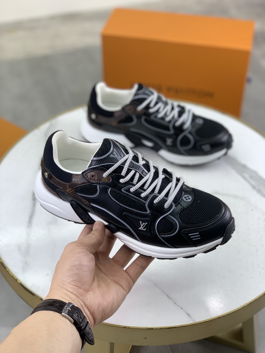 Louis Vuitton Olympia Sneaker: Iconic Design, Supreme Comfort, Available Now! 4 cmp i1744903917756 5197 0 2