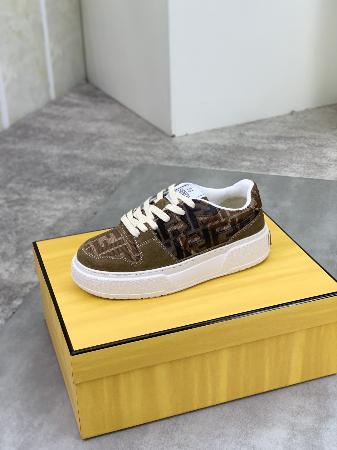 Fendi Brown Leather and TPU Sole Casual Sneakers for Men and Women 5 cmp i1745080087787 1383 0 3
