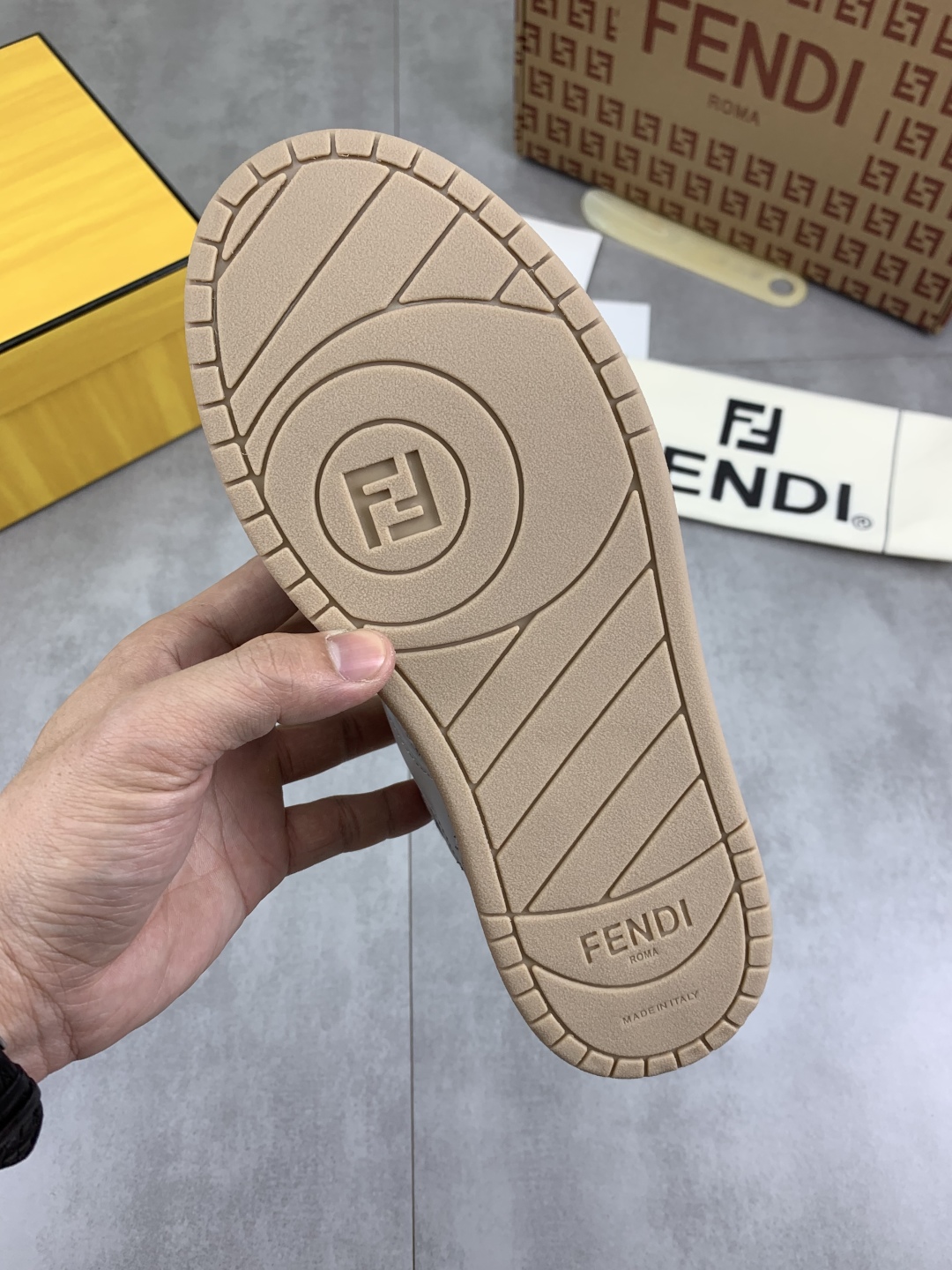 Fendi Men's/Women's Sneakers imported Leather Casual Shoes 35-46 10 cmp i1745080197141 7226 0 8