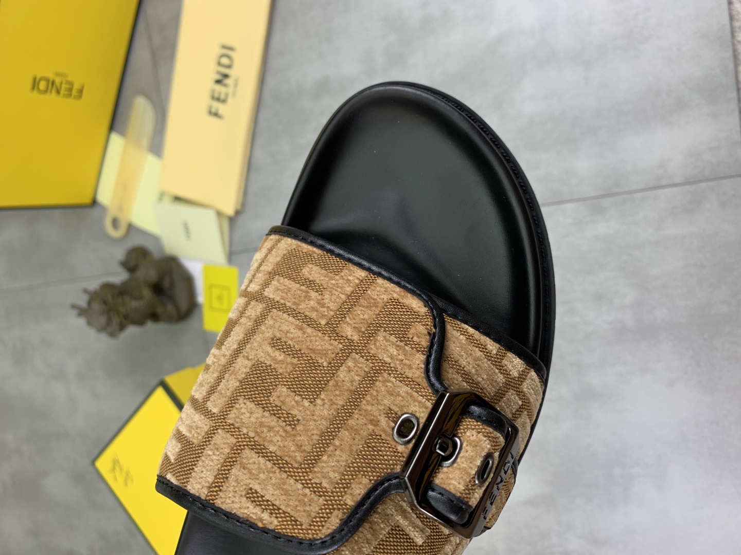 Fendi Men's FF Motif Buckle Slide Sandals - Italian Craftsmanship 6 cmp i1745513568735 8841 0 4