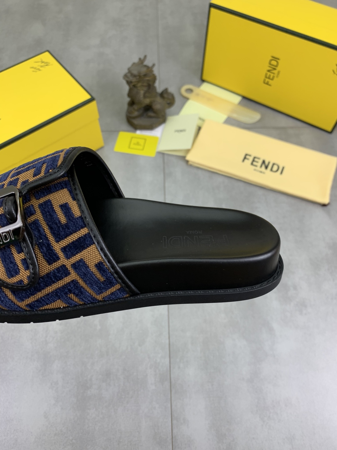 Fendi Men's FF Motif Slide Sandals | Comfortable Summer Style 8 cmp i1745513586730 4105 0 6