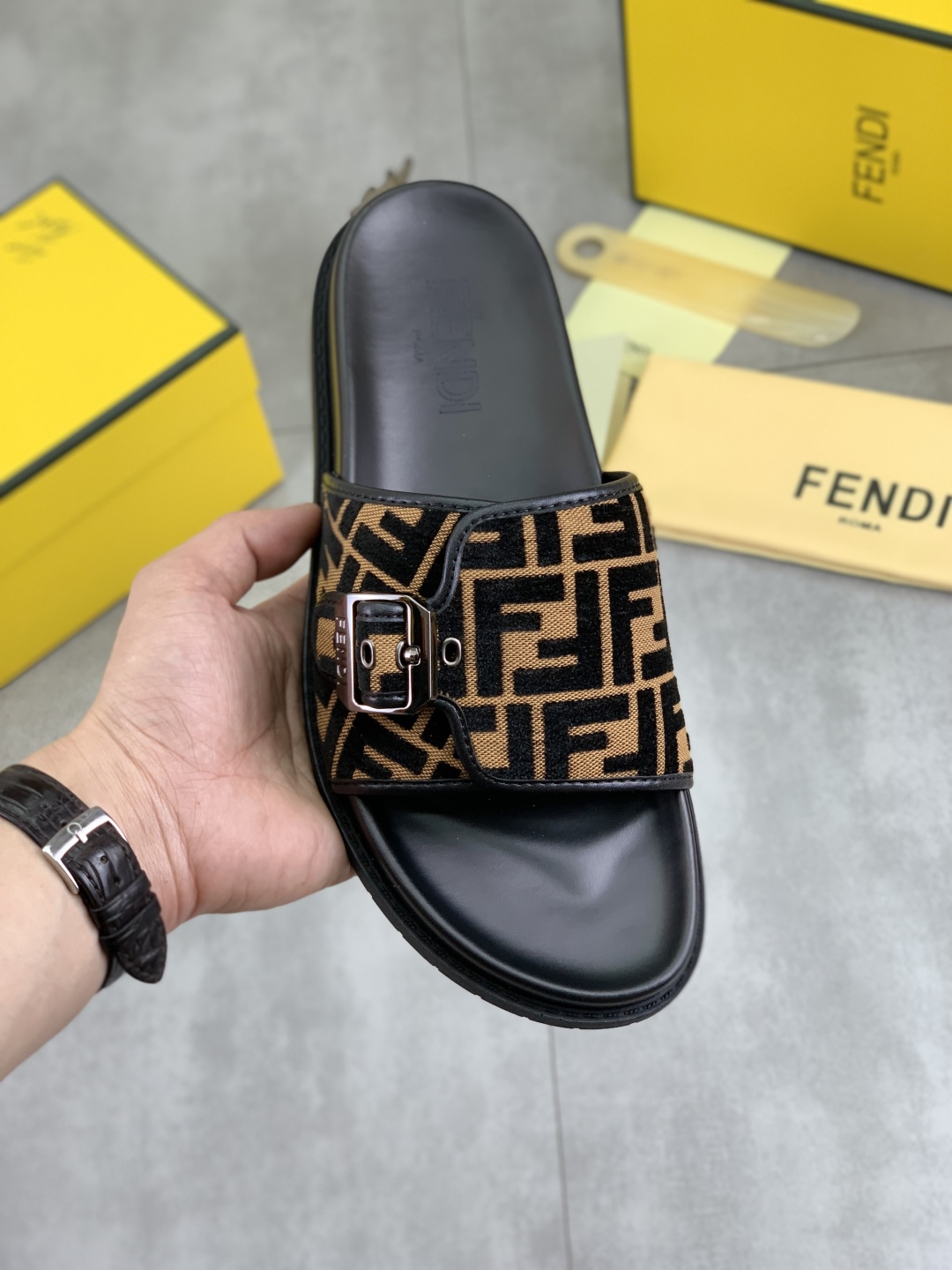 Fendi Men's FF Logo Buckle Slide Sandals Luxury Summer Beach Slippers 2 cmp i1745513671911 2772 0 0
