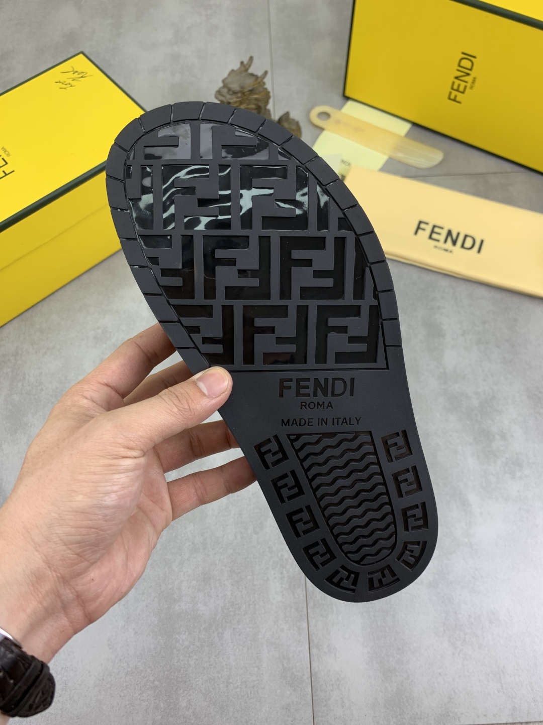 Fendi Men's FF Logo Buckle Slide Sandals Luxury Summer Beach Slippers 10 cmp i1745513678622 9407 0 8