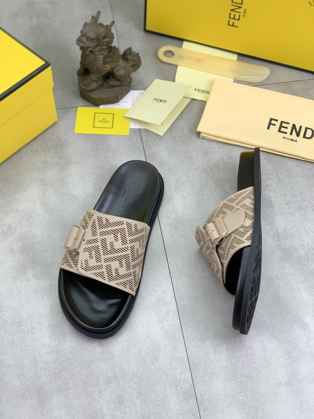 Fendi Men's Beige FF Motif Slide Sandals - Italian Made 4 cmp i1745513738520 6175 0 2