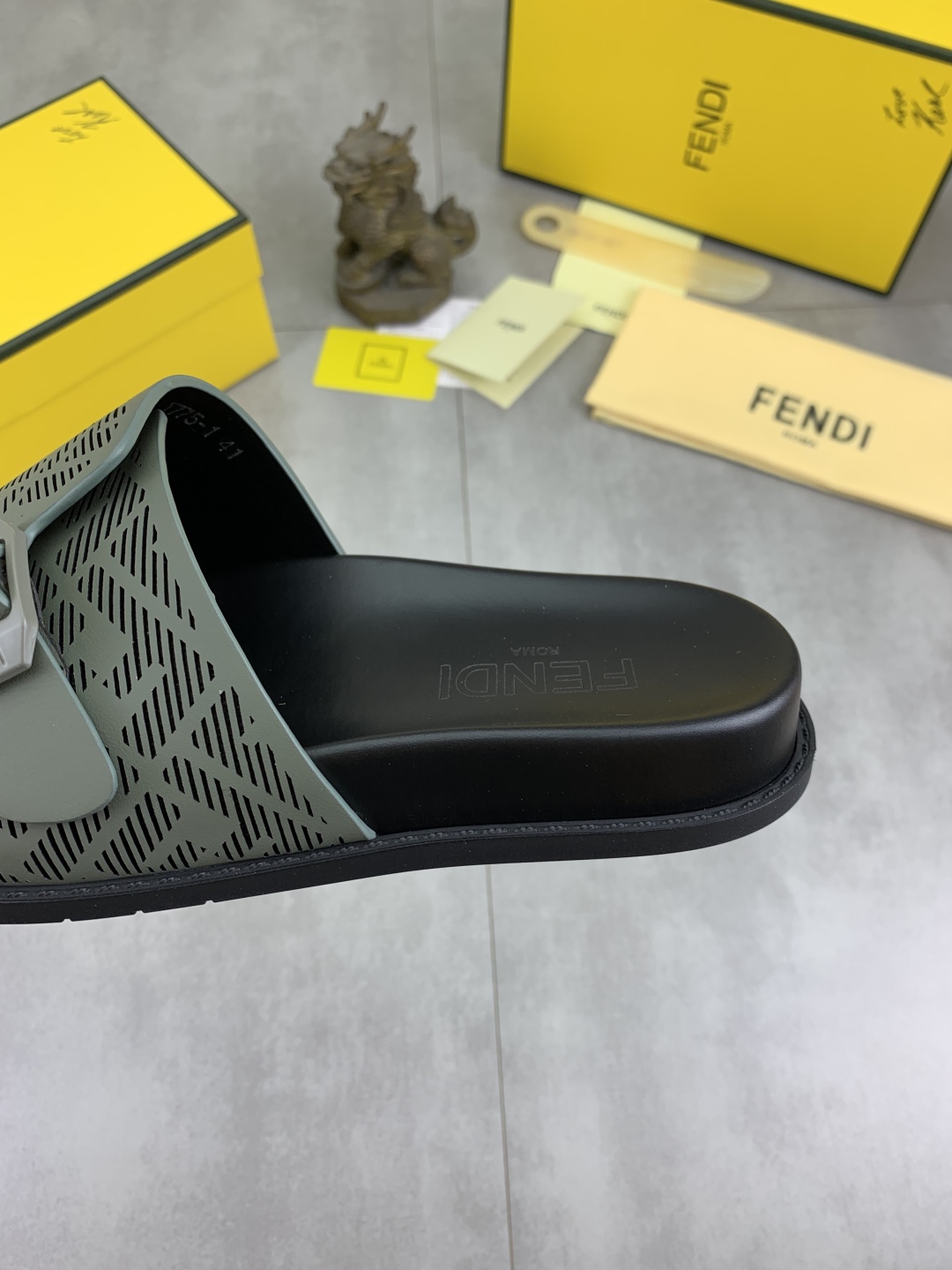 Fendi Men's FF Buckle Slide Sandal, Italian Fabric, Comfortable and Stylish 8 cmp i1745513776944 436 0 6