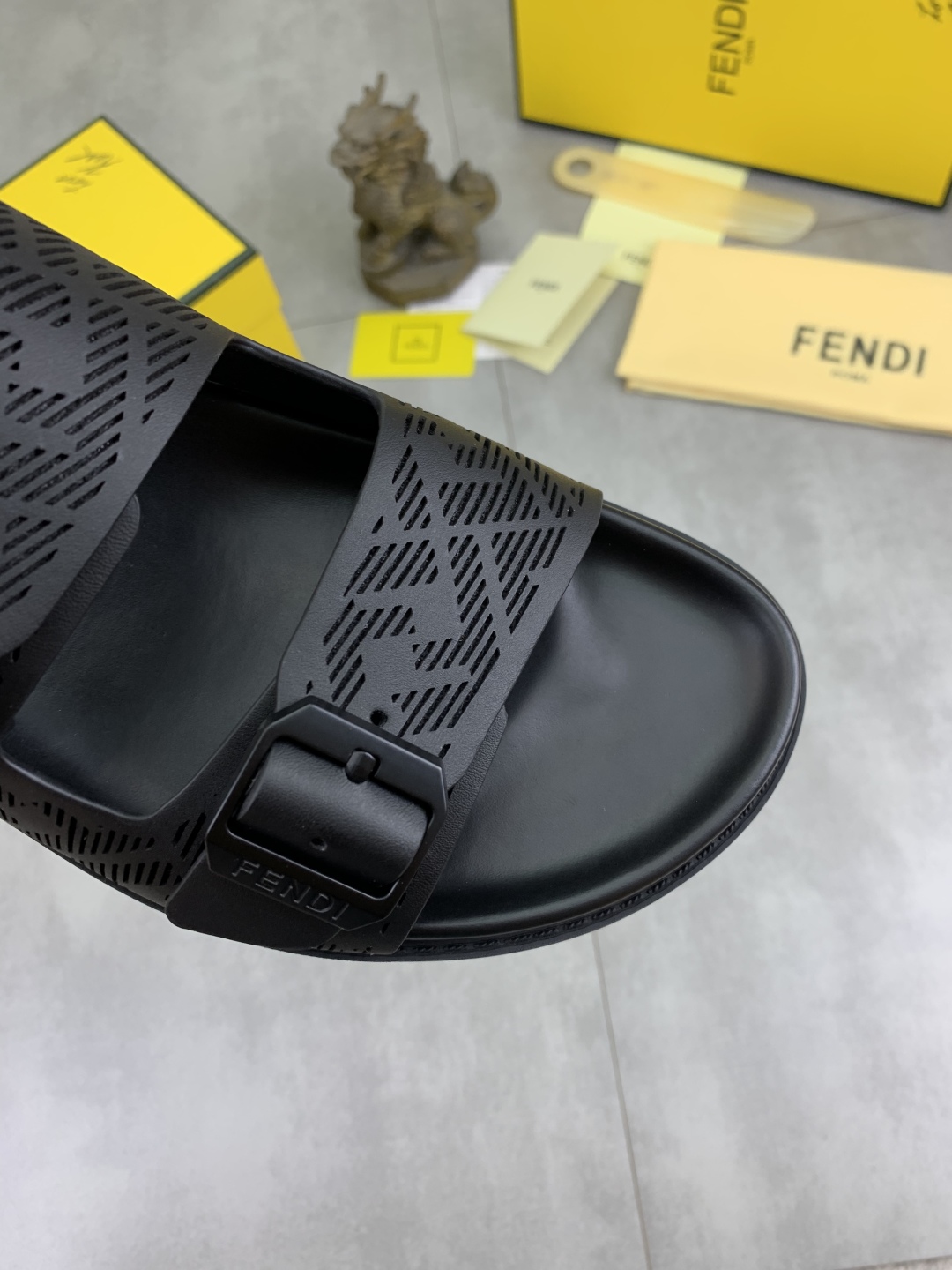 Fendi Men's Summer Slides: Italian Fabric, Comfortable Sole, Sizes 39-44 6 cmp i1745514064712 2185 0 4