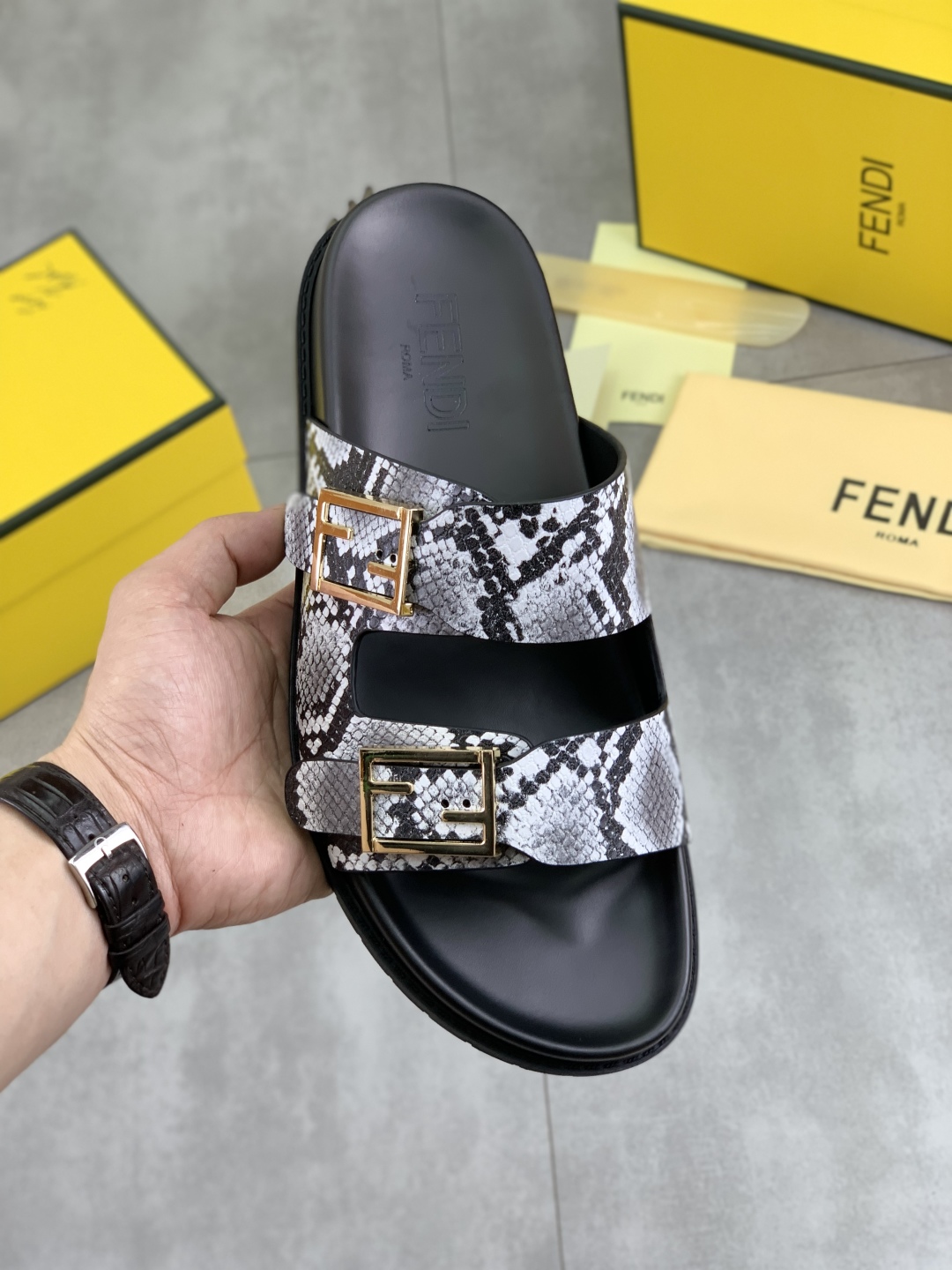 Fendi Men's Summer Slides with Snakeskin Print and Adjustable Buckles 2 cmp i1745514244592 5962 0 0