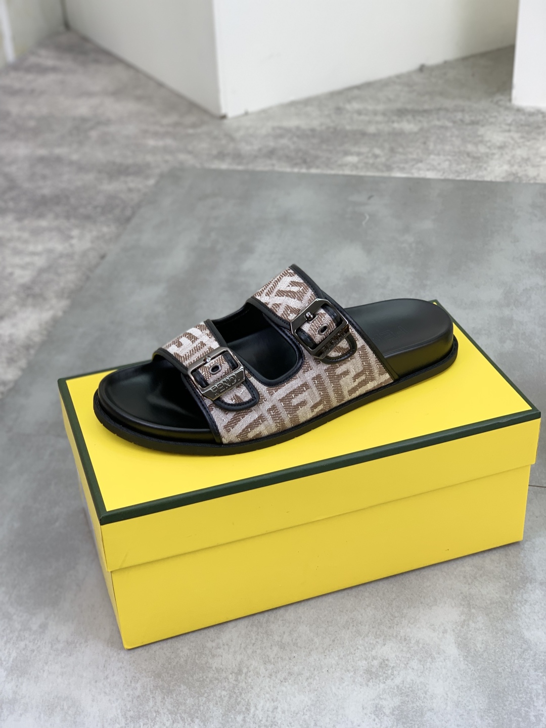 Fendi FF Motif Slide Sandals, Italian Fabric, Comfortable, Available in Multiple Colors 5 cmp i1745514252294 7566 0 3