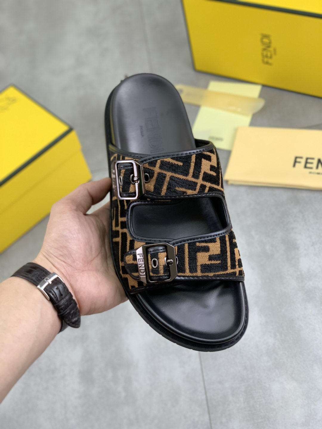 Fendi Men's FF Motif Slide Sandals Italian Fabric - Size 39-44 1 Fendi Men's FF Motif Slide Sandals Italian Fabric - Size 39-44