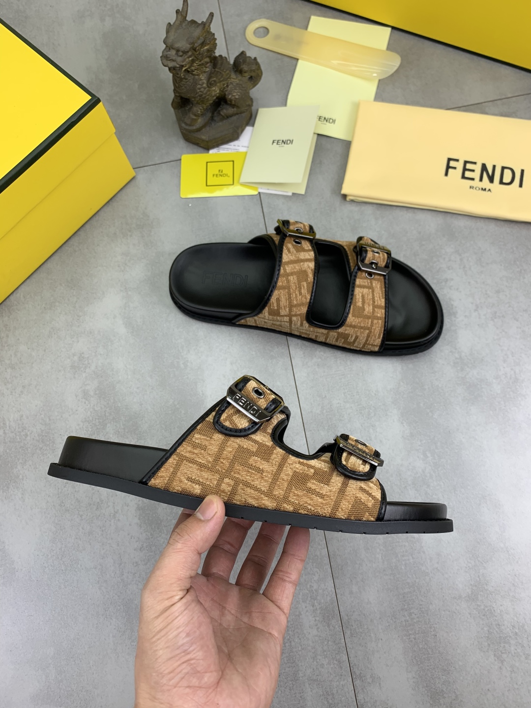 Fendi Summer Slides with Italian Fabric and Comfortable Sole - Sizes 39-44 7 cmp i1745514464407 1121 0 5