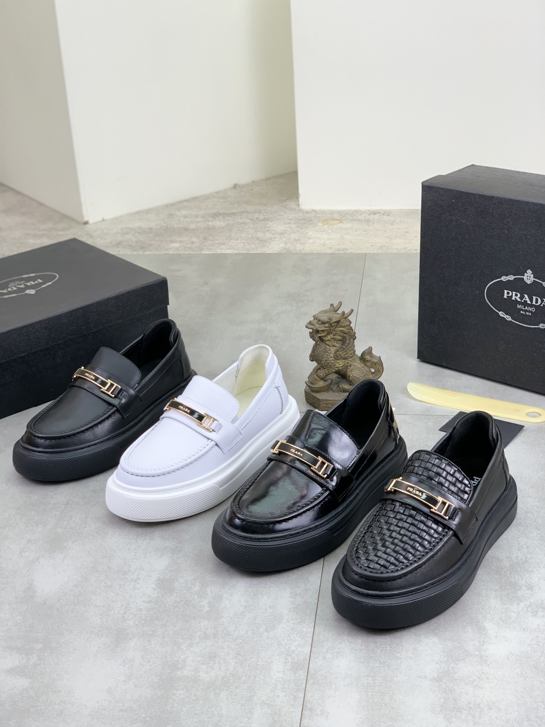 Prada Men's Classic White Leather Loafers with Signature Buckle Detail 11 cmp i1745598676461 707 0 9