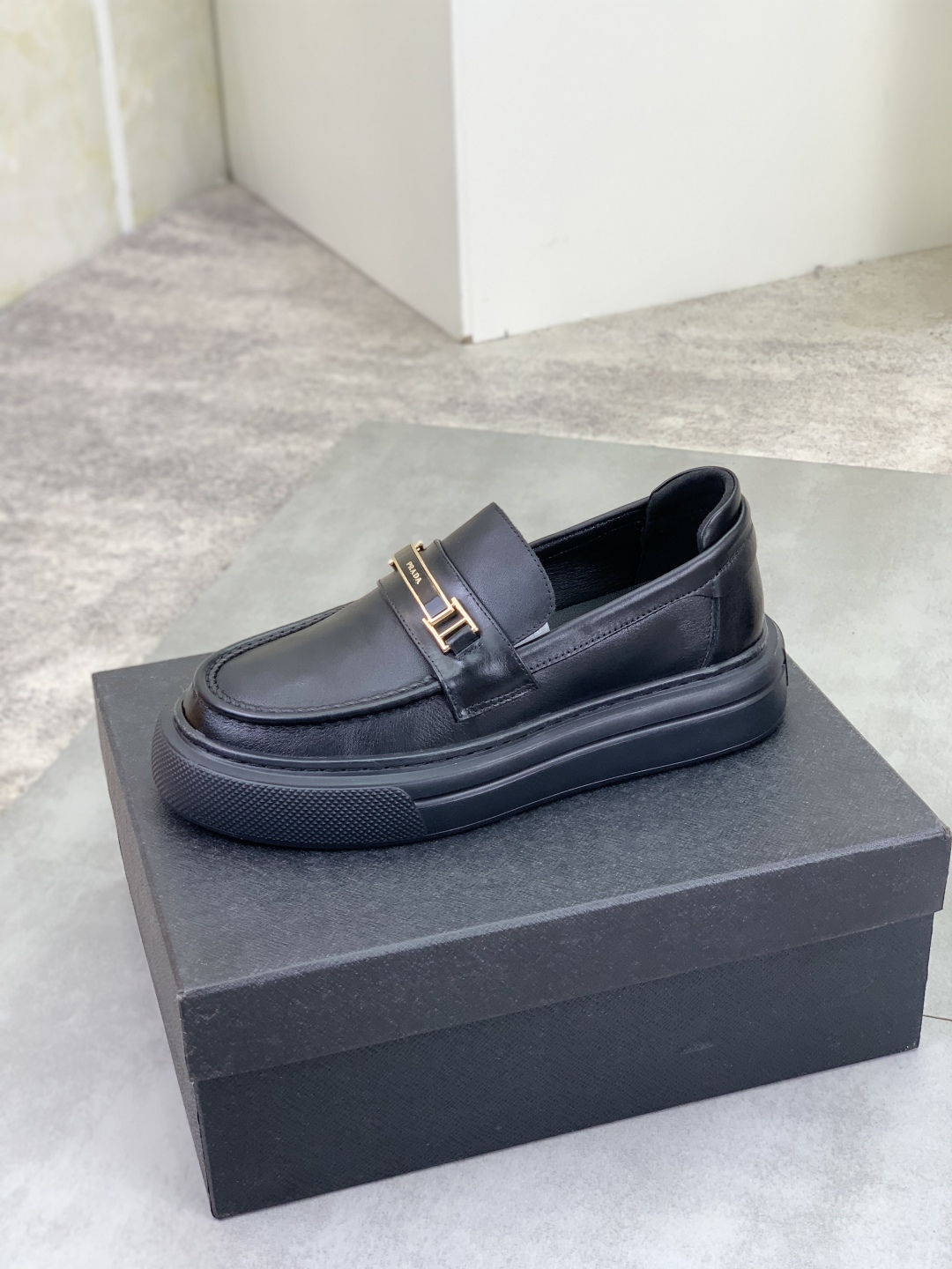 Prada Men's Spring Style Leather Loafers, Classic Series, Breathable 5 cmp i1745598709557 8345 0 3