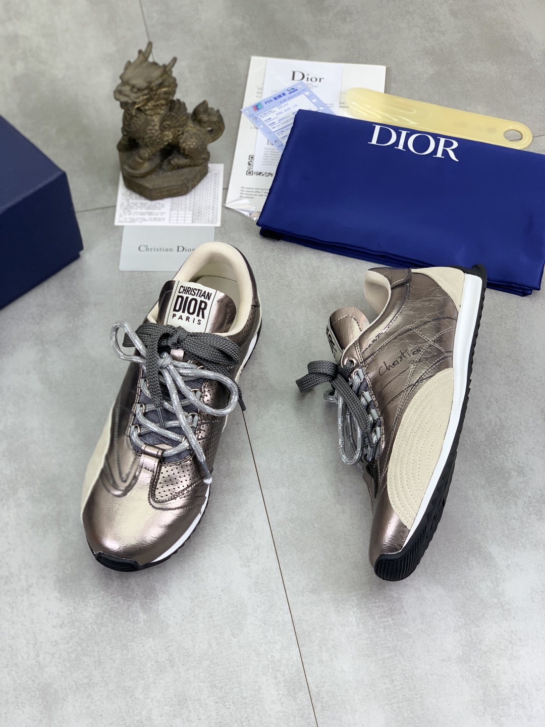 Dior Men's 2025 Low-Top Lace-Up Sneakers - Classic Style & Comfort 4 cmp i1745599986365 6083 0 2
