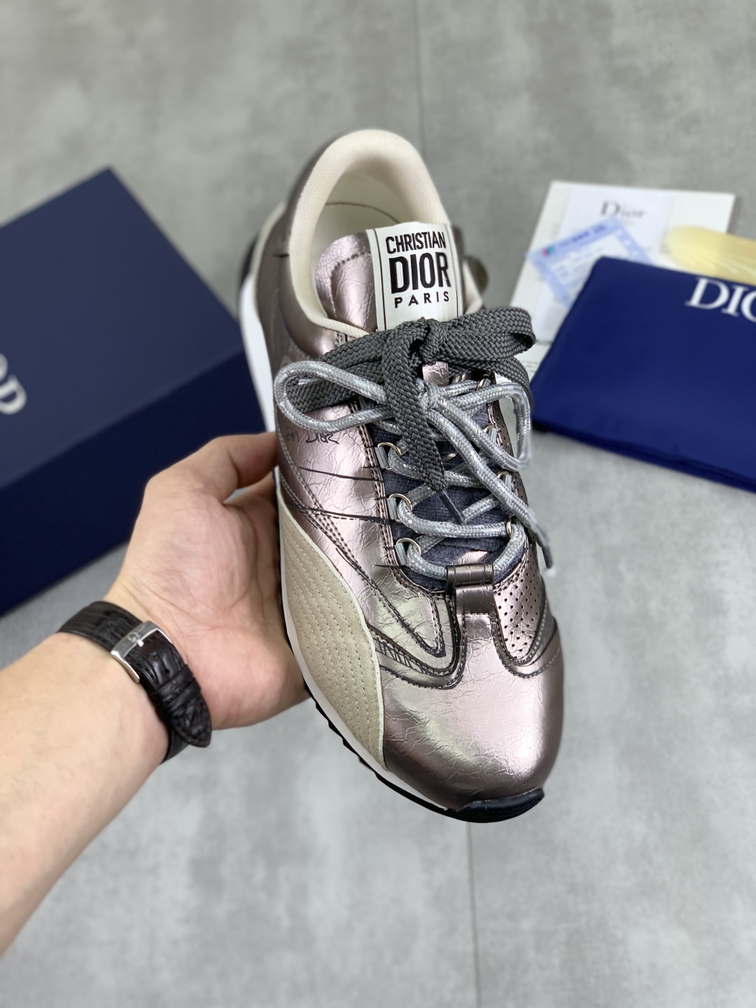 Dior Men's 2025 Low-Top Lace-Up Sneakers - Classic Style & Comfort 2 cmp i1745599993265 2942 0 0