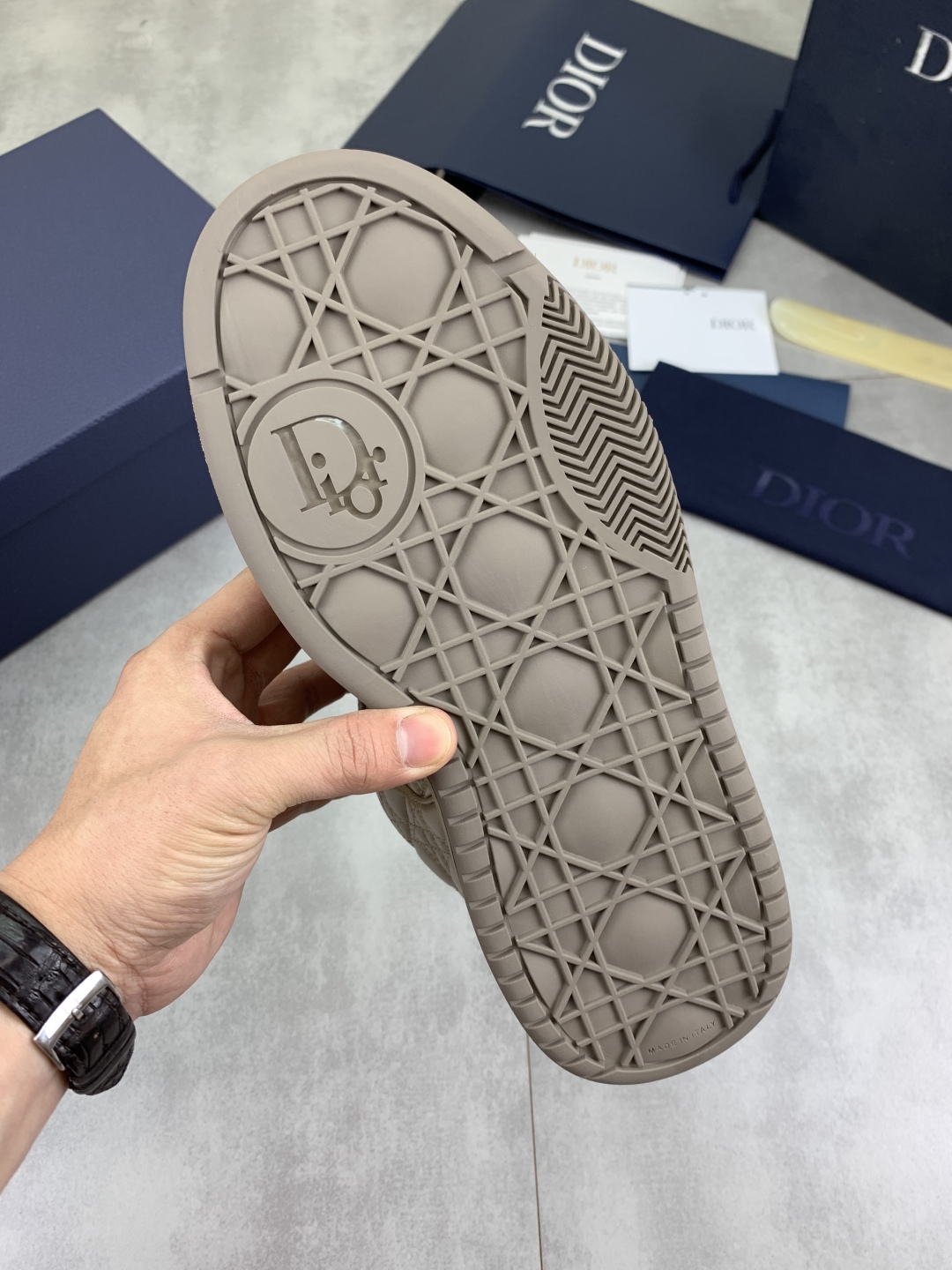 Dior Chrono Beige Sneakers, High-Fashion Running Shoes for Men, Sizes 39-45 10 cmp i1745681899466 7441 0 8