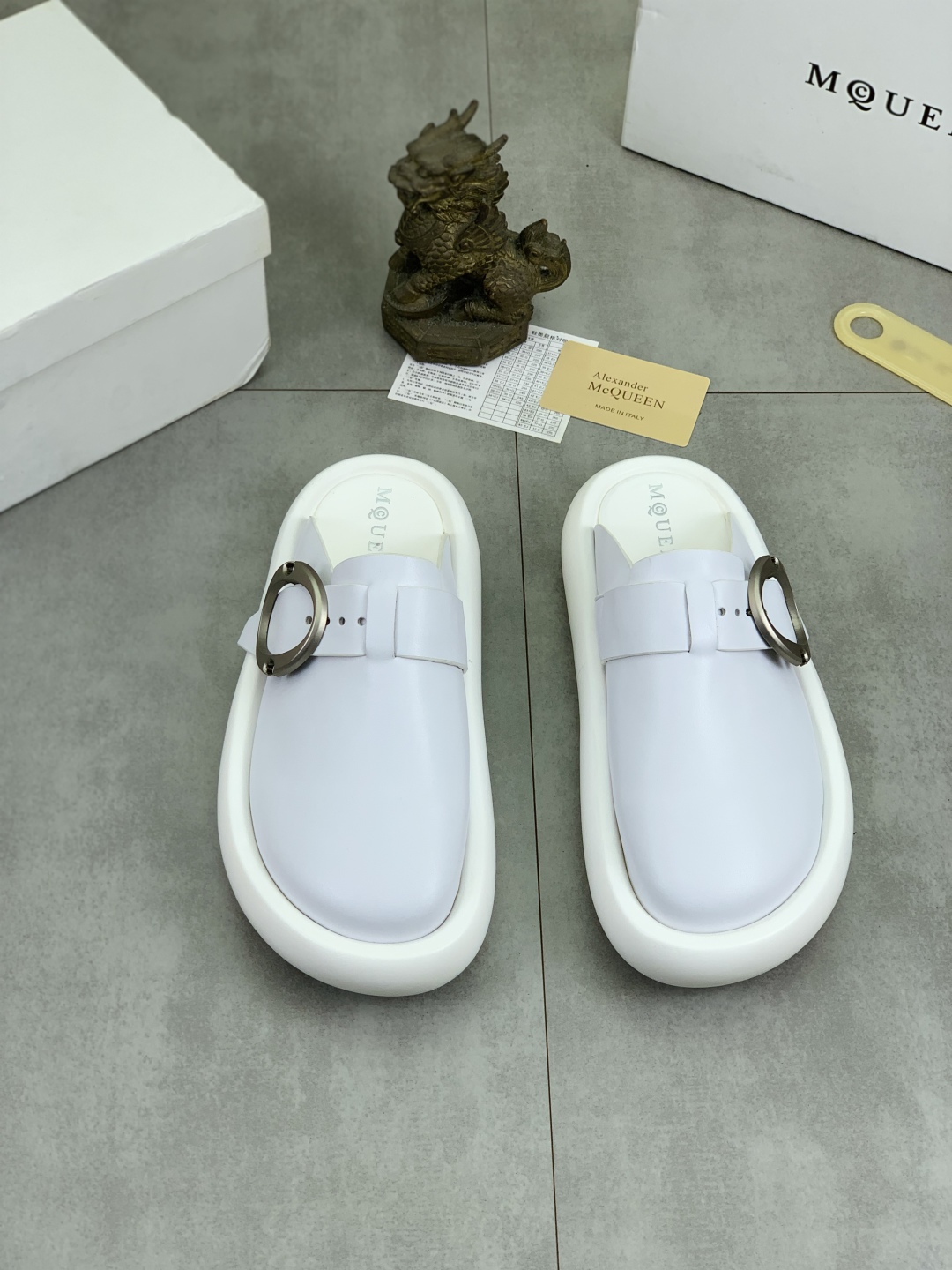 Alexander McQueen Buckle Leather Platform Slides, Unisex Design 3 cmp i1745769221898 3525 0 1
