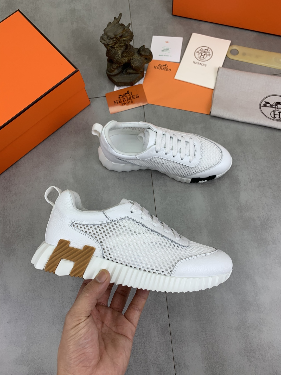 Hermes Men's Drift Sneaker - Breathable Leather Casual Sports Shoes 7 cmp i1745769847772 1409 0 4